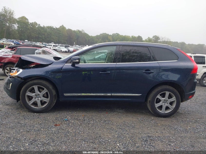VOLVO XC60 - zdjęcie 14