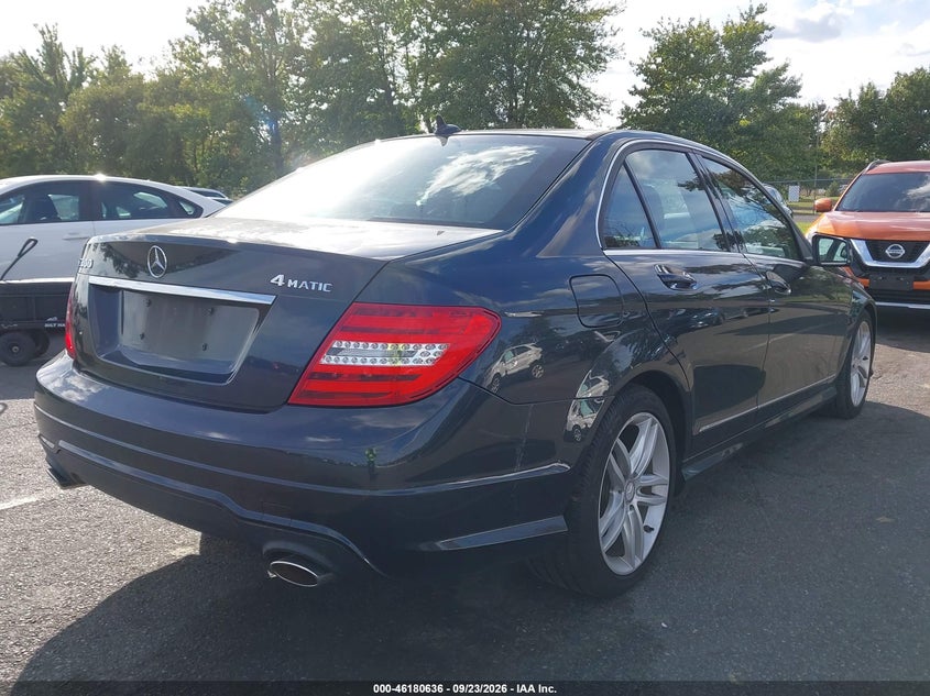 Vin: wddgf8bbxca627545, lot: 46680496, mercedes-benz c 300 sport 4matic 20124