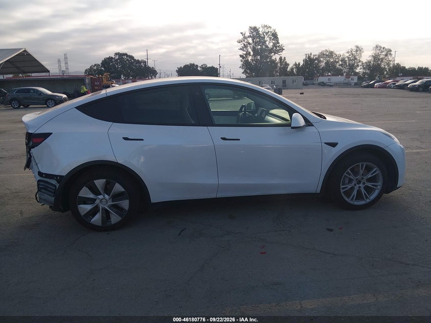 TESLA MODEL Y - zdjęcie 14