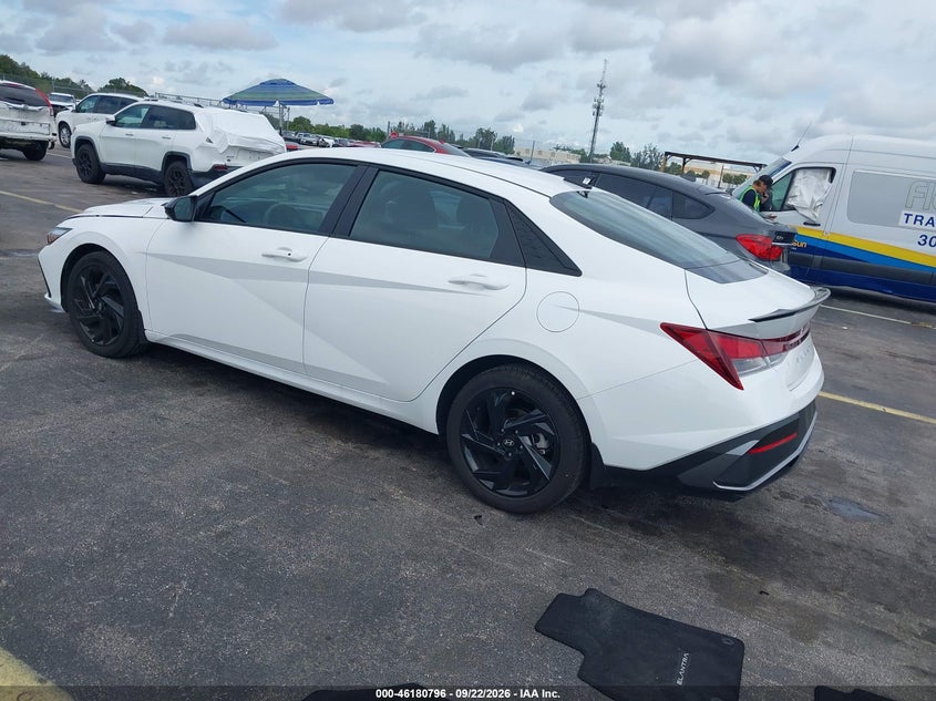 Vin: kmhlm4dg7tu133203, lot: 46680657, hyundai elantra sel sport 20263