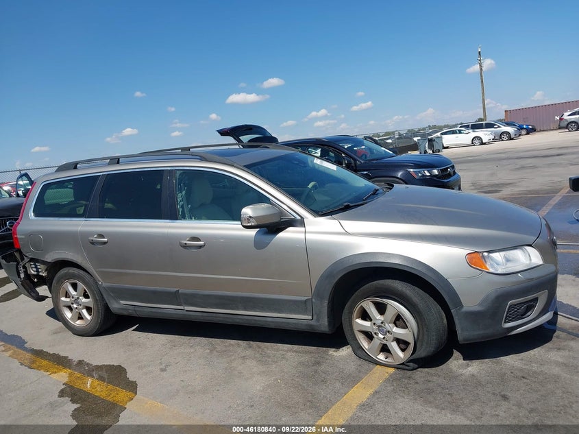 2013 VOLVO XC70 3.2 PREMIER · Фото 13