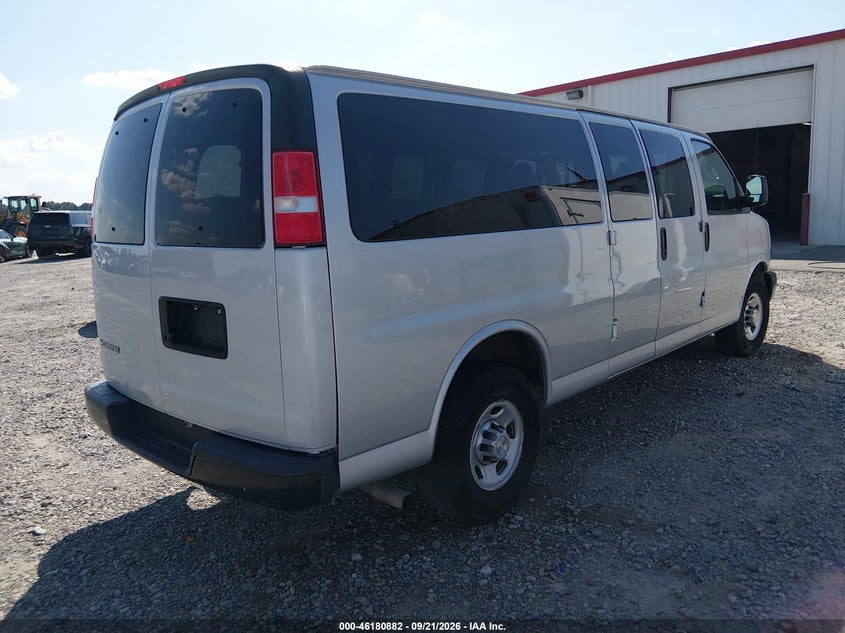 CHEVROLET EXPRESS PASSENGER 2020 VIN 1GAZGNFG5L1253343