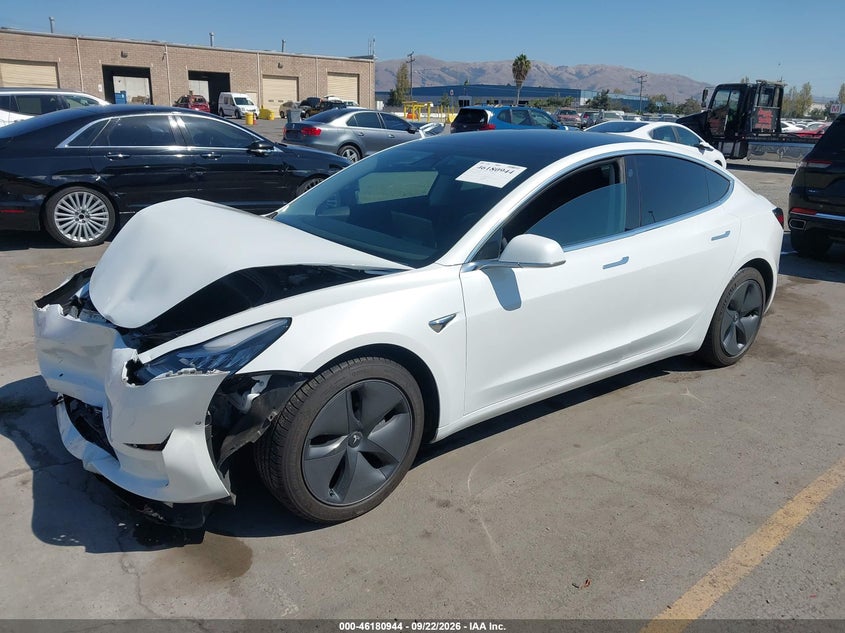 2019 Tesla Model 3, Удар спереду, IAAI, VIN 5YJ3E1EB3KF511530 — фото 2