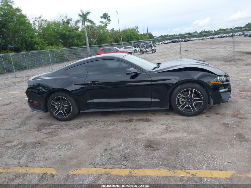 FORD MUSTANG - zdjęcie 14