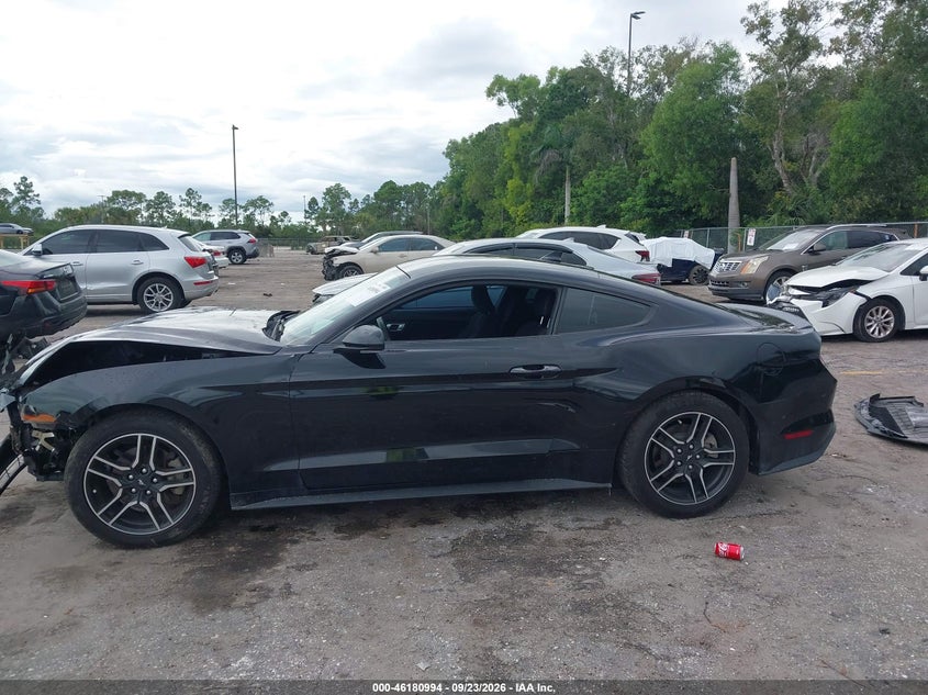 FORD MUSTANG - zdjęcie 15