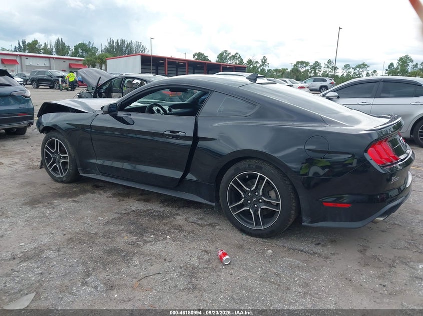 FORD MUSTANG - zdjęcie 3