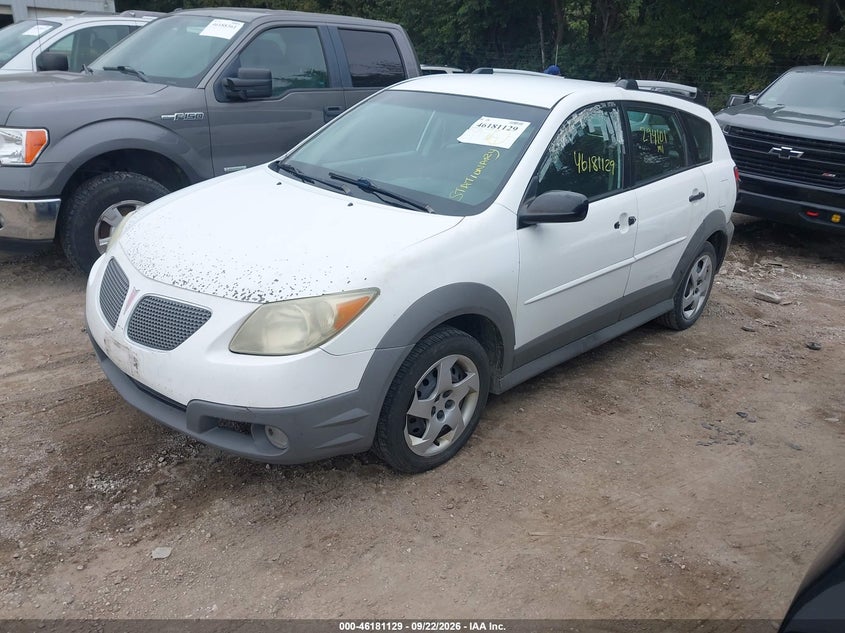 2006 Pontiac Vibe, Normal Wear & Tear, IAAI, VIN 5Y2SL65876Z412051 — photo 2