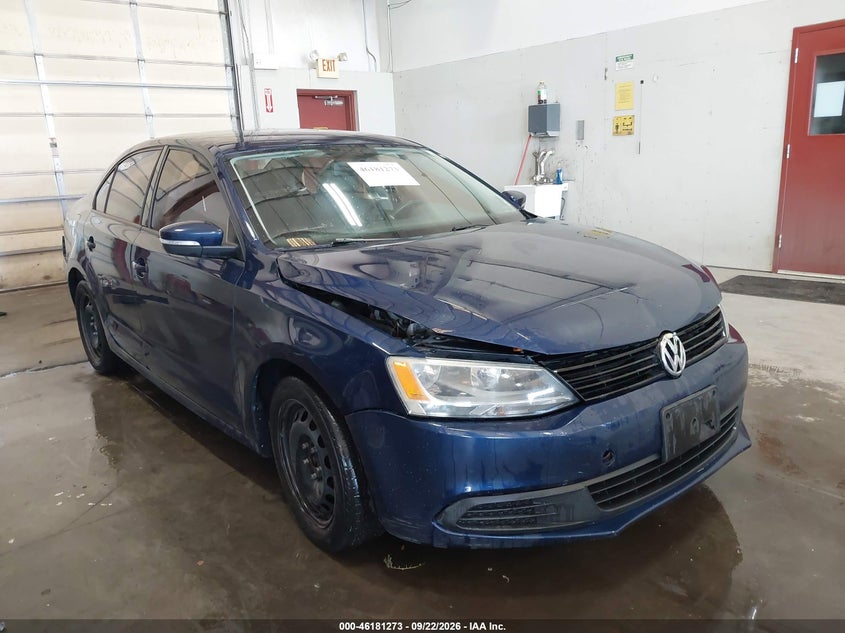 2011 VOLKSWAGEN JETTA auction photo 1