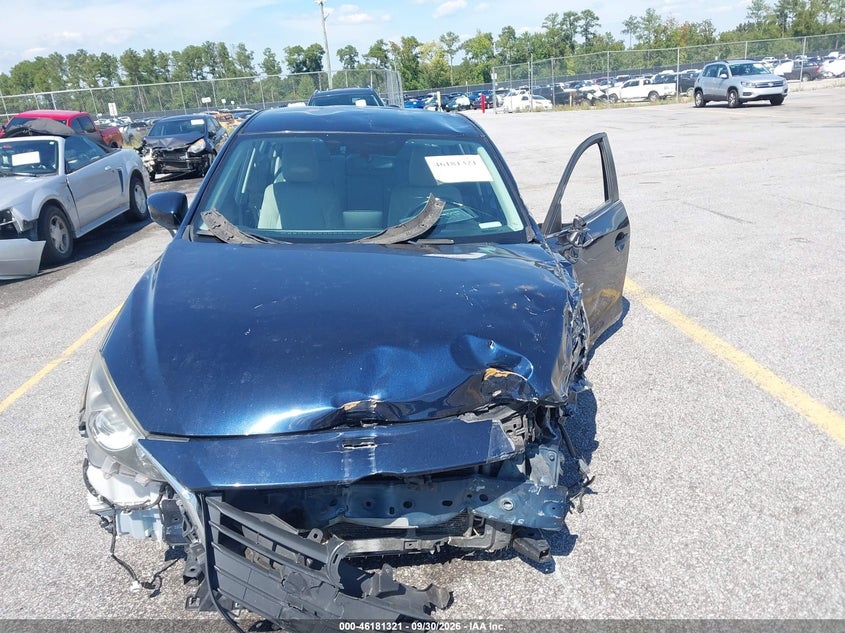 MAZDA MAZDA3 - zdjęcie 12