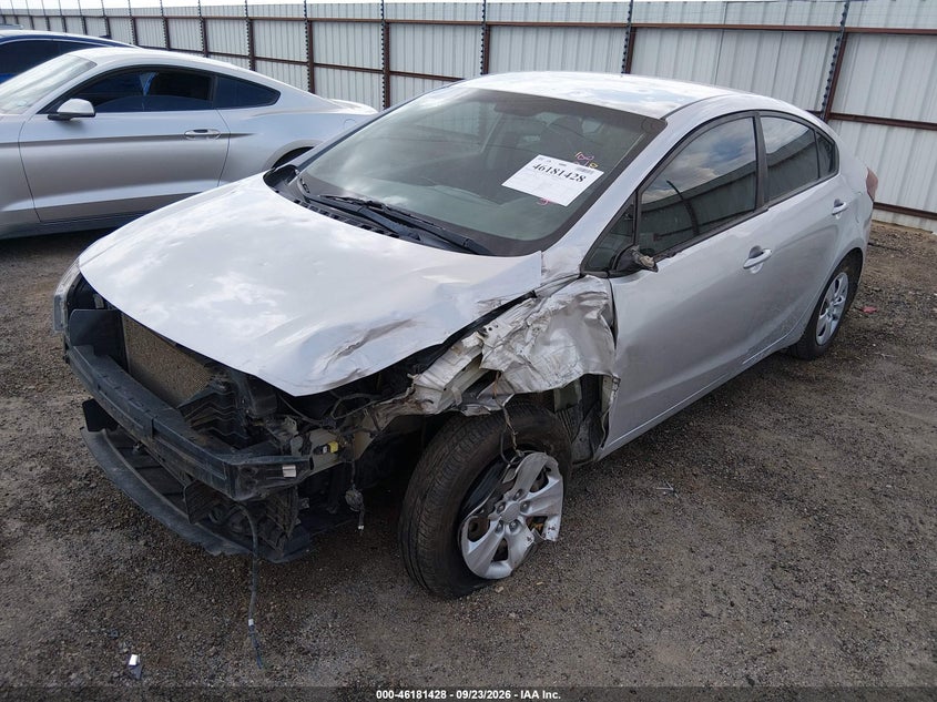 Vin: 3kpfk4a79je165612, lot: 46681288, kia forte lx 20182