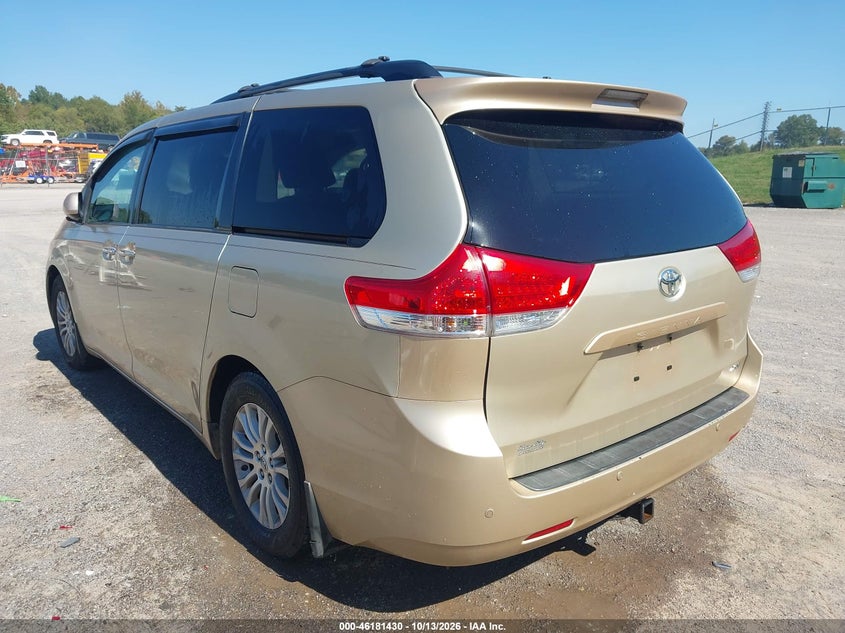 Vin: 5tdyk3dc4ds330438, lot: 46681290, toyota sienna xle v6 8 passenger 20133