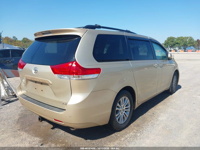 Vin: 5tdyk3dc4ds330438, lot: 46681290, toyota sienna xle v6 8 passenger 20134