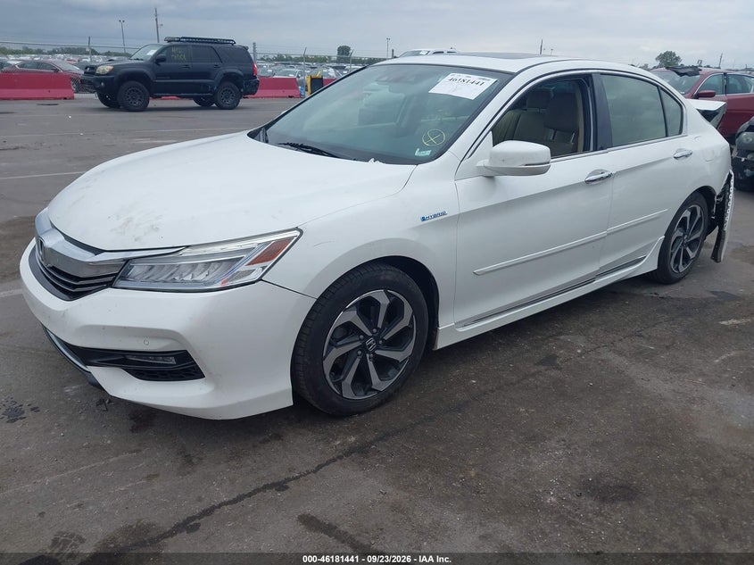 Vin: jhmcr6f79hc002011, lot: 46681300, honda accord hybrid touring 20172