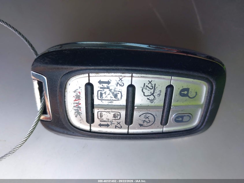 CHRYSLER PACIFICA - zdjęcie 11