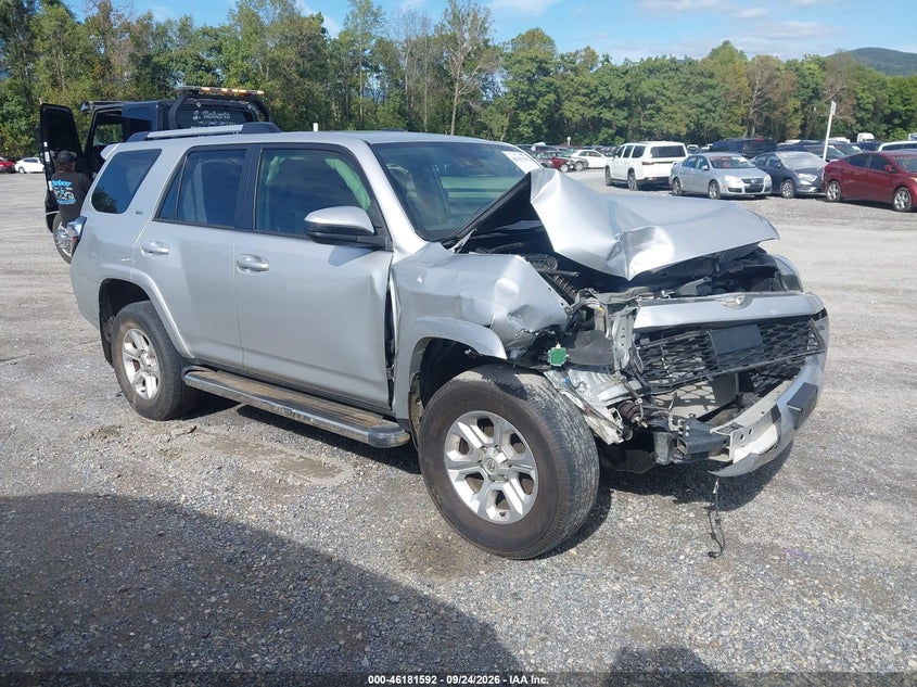 Vin: jtemu5jr9n5973335, lot: 46681452, toyota 4runner sr5 2022 img_1
