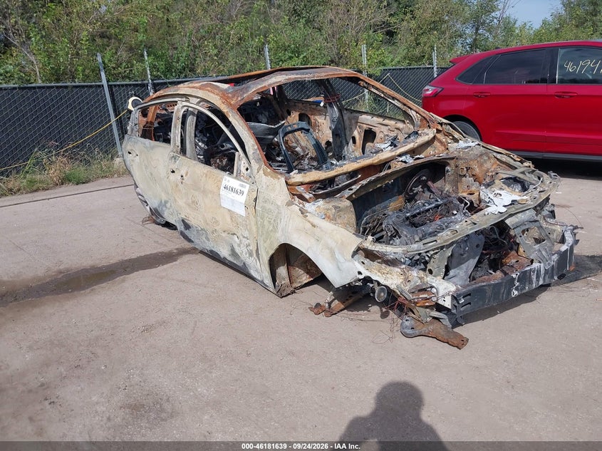 Vin: 1g1zd5st6jf156678, lot: 46681499, chevrolet malibu lt 2018 img_1