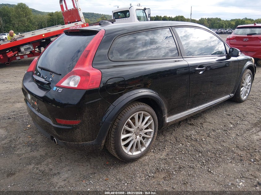 2011 VOLVO C30 auction photo 4