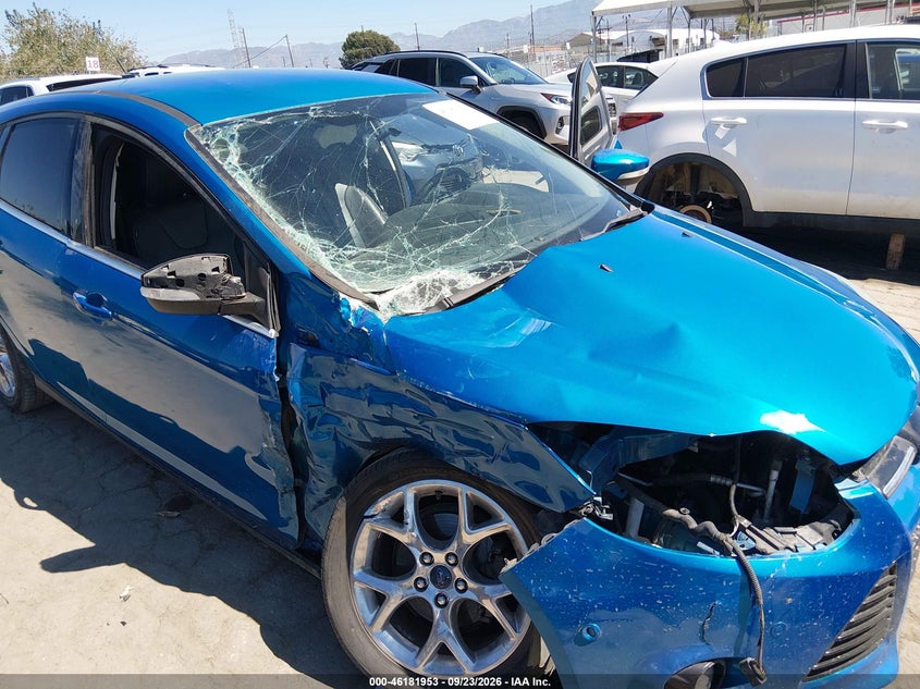 FORD FOCUS 2013 VIN 1FADP3N21DL108386