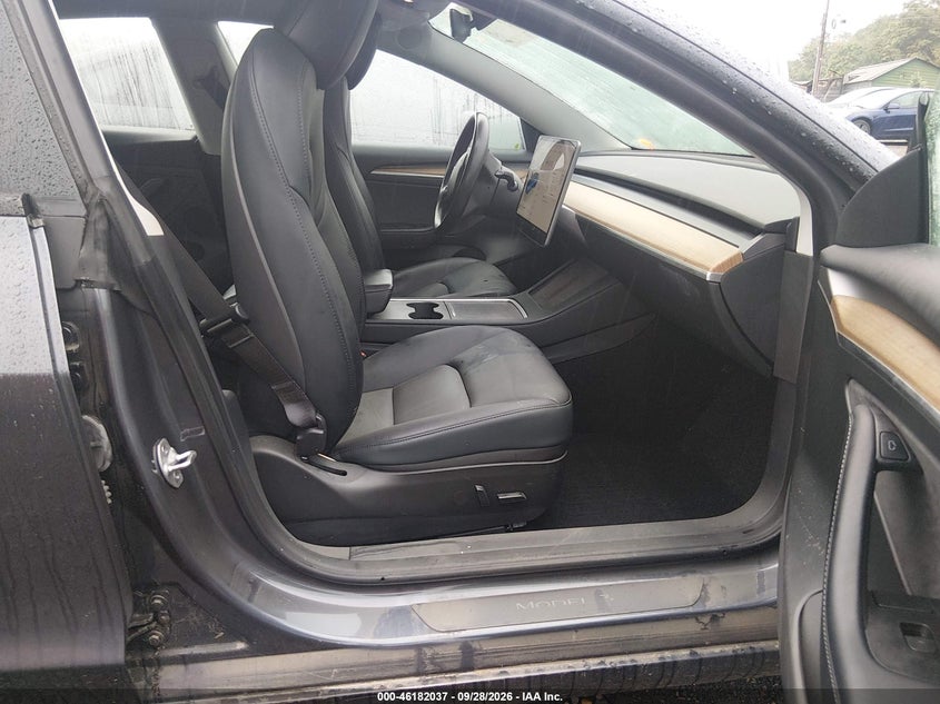 2023 TESLA MODEL 3 REAR-WHEEL DRIVE · Фото 5