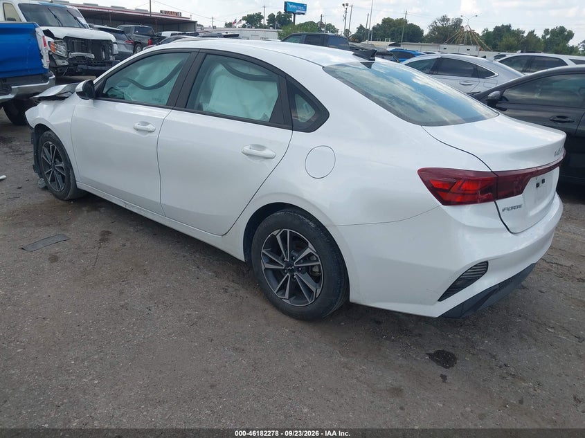 Vin: 3kpf24ad9pe555592, lot: 46682138, kia forte lxs 20233