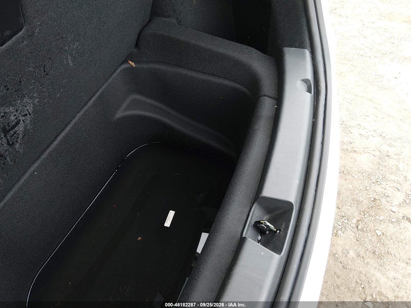 TESLA MODEL Y 2023 VIN 7SAYGAEE9PF875861