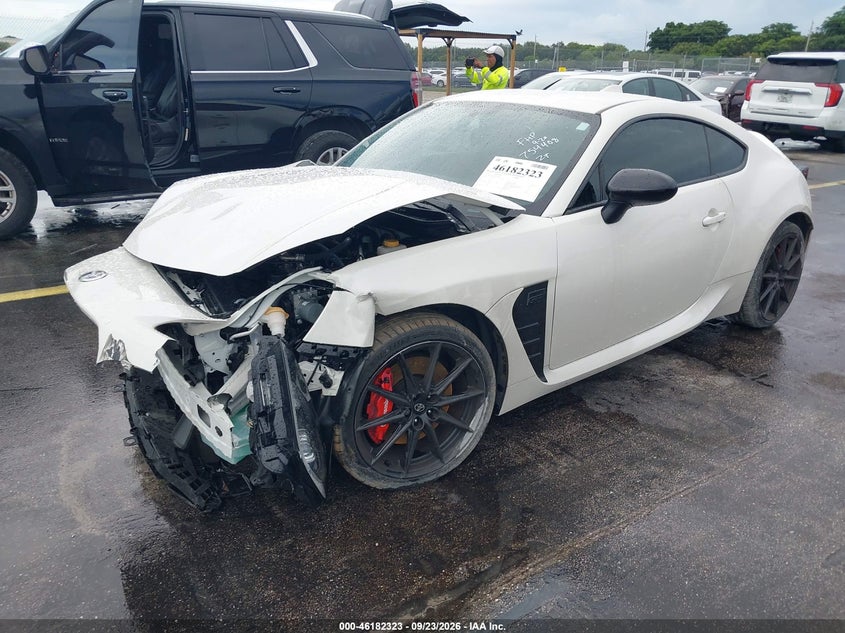 Vin: jf1znbe18s8754408, lot: 46682183, toyota gr86 premium 20252