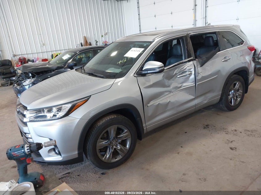 Vin: 5tddzrfh3hs391940, lot: 46682188, toyota highlander limited platinum 20172