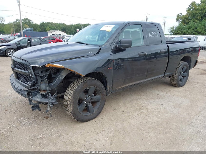 Vin: 1c6rr7ft2js273915, lot: 46682377, ram 1500 st 20182