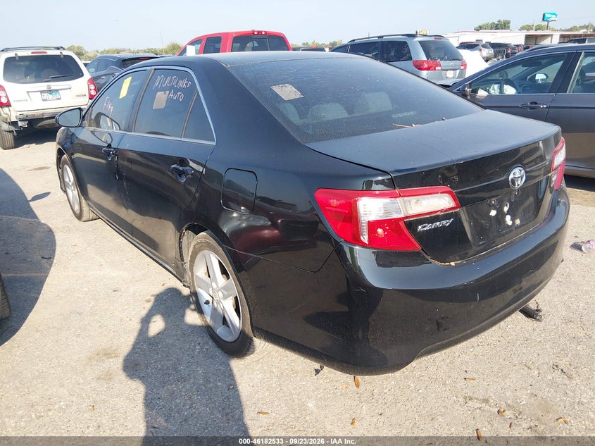 Vin: 4t4bf1fk8er338608, lot: 46682393, toyota camry le 20143