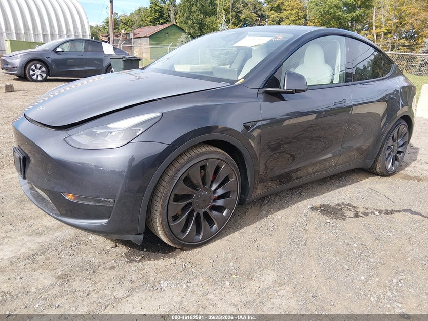Vin: 7saygdef3ra266159, lot: 46682451, tesla model y performance dual motor all-wheel drive 20242