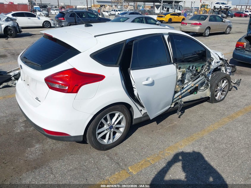 Vin: 1fadp3k28gl270699, lot: 46682535, ford focus se 20164
