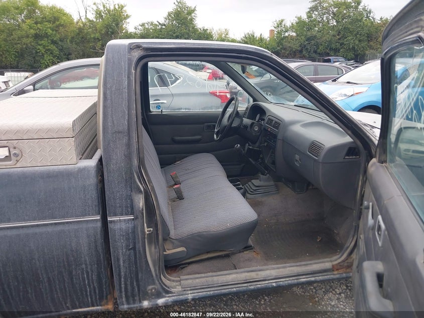 NISSAN 4X2 TRUCK 1997 VIN 1N6SD11S6VC353929
