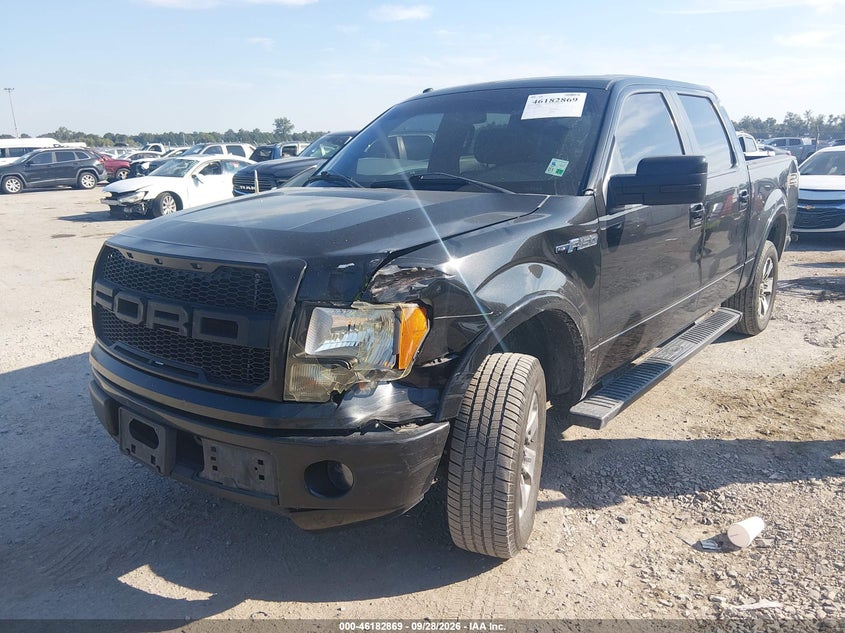 2014 Ford F-150 Fx2, Left Front, IAAI, VIN 1FTFW1CF6EKG57024 — photo 2