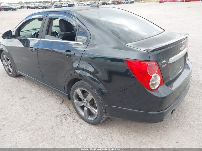 2016 CHEVROLET SONIC auction photo 3