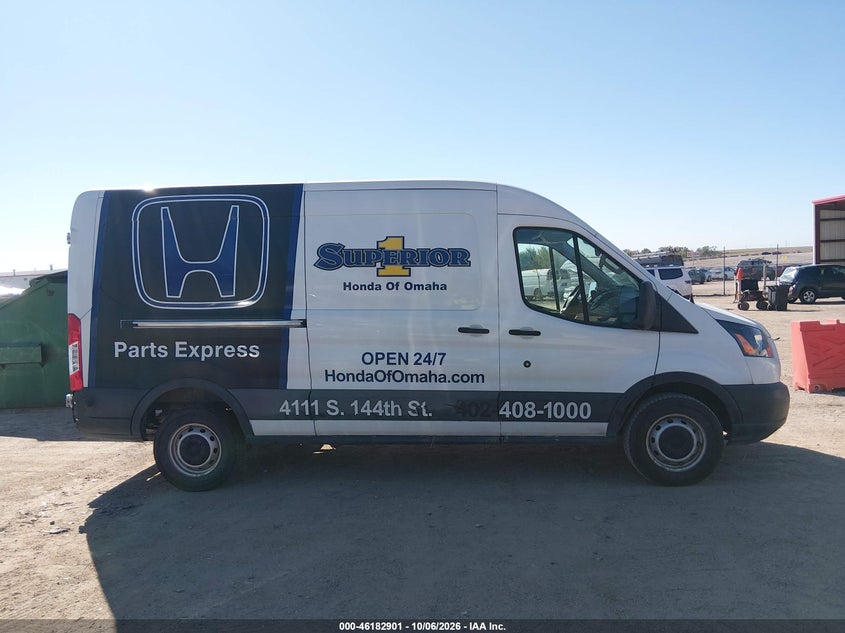 2019 FORD TRANSIT-250 · Фото 14