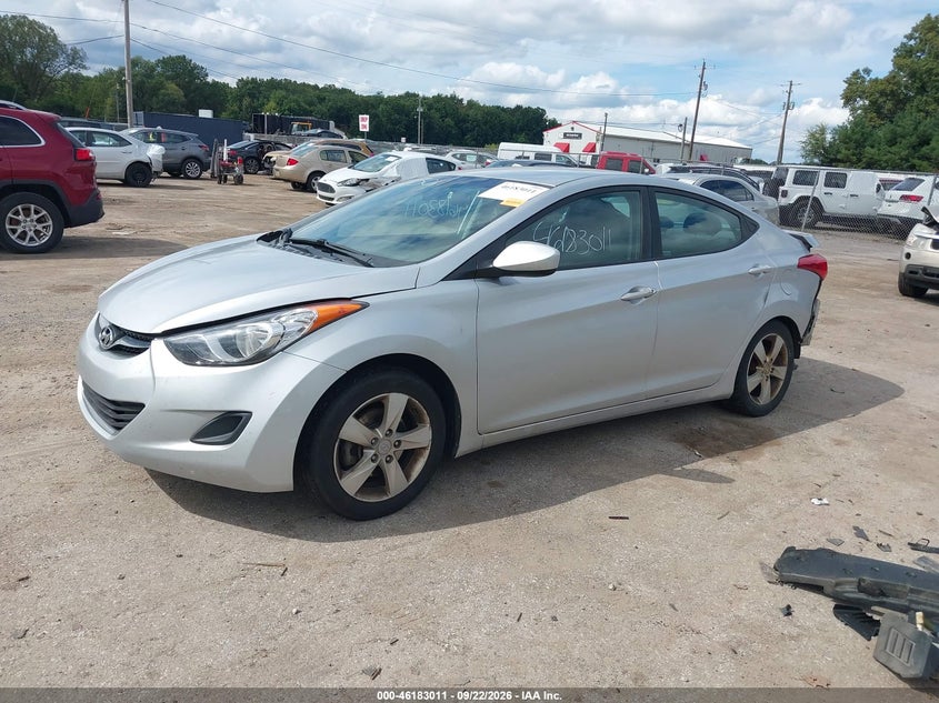 2013 Hyundai Elantra, Удар сзади, IAAI, VIN 5NPDH4AE6DH347286 — фото 2