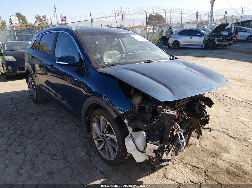 Vin: kndce3lc0h5095504, lot: 46682885, kia niro touring 2017 img_1