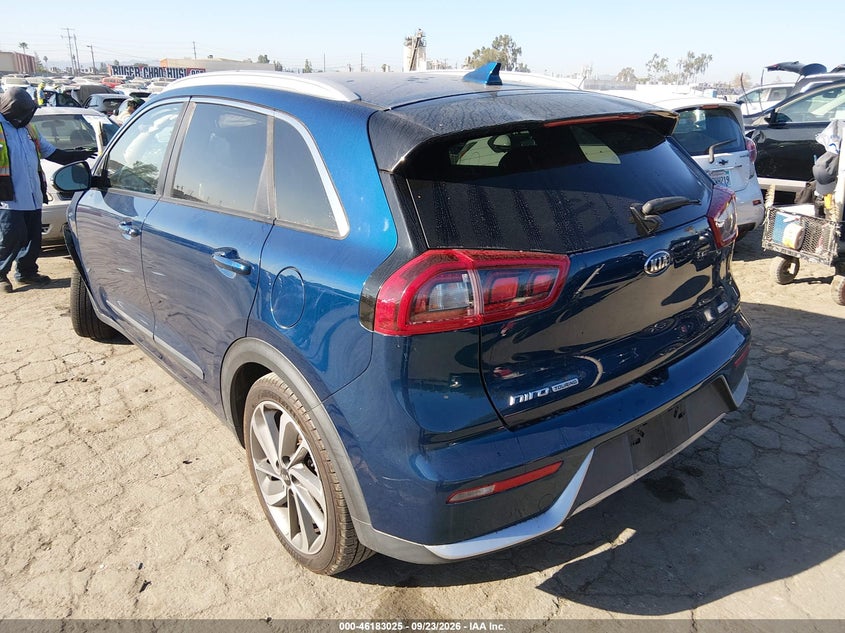 Vin: kndce3lc0h5095504, lot: 46682885, kia niro touring 20173