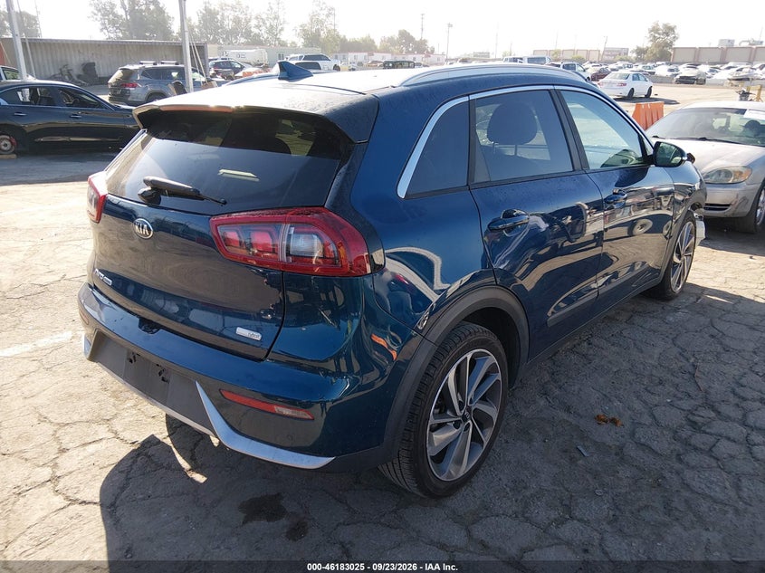 Vin: kndce3lc0h5095504, lot: 46682885, kia niro touring 20174