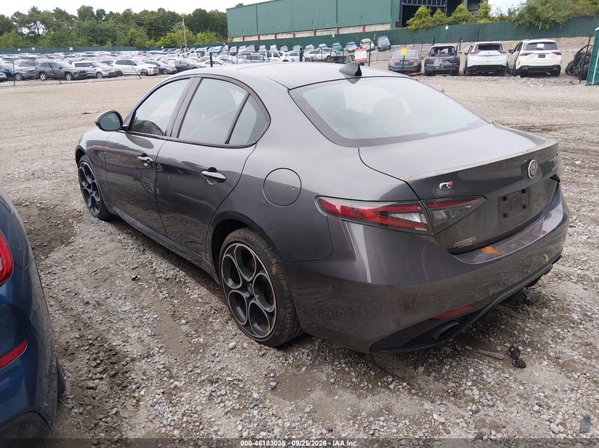 Vin: zarfanbn0r7678321, lot: 46682895, alfa romeo giulia veloce awd 20243