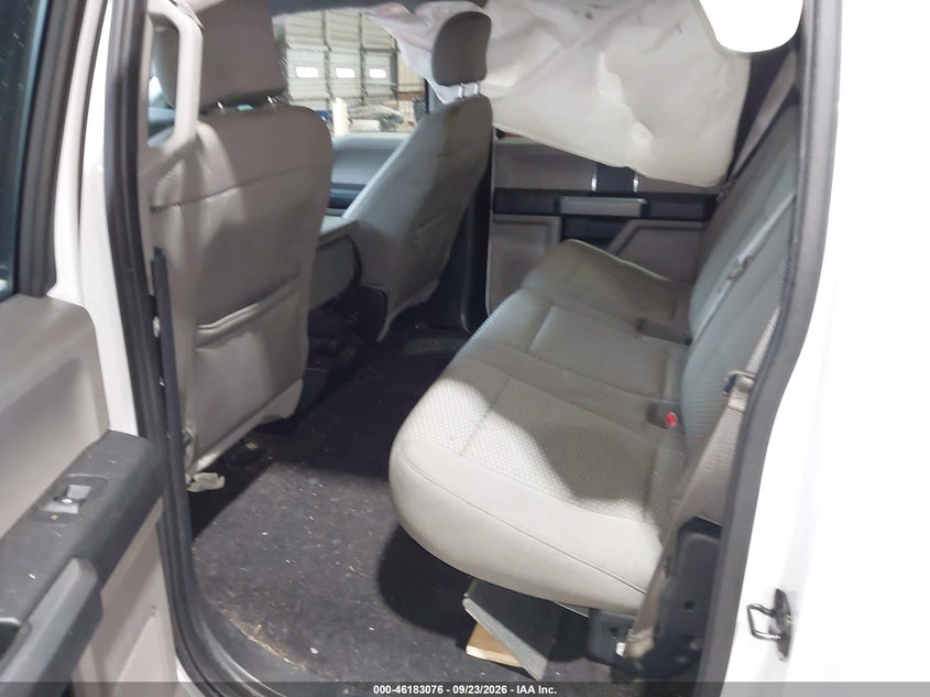 2016 FORD F-150 XLT · Фото 8