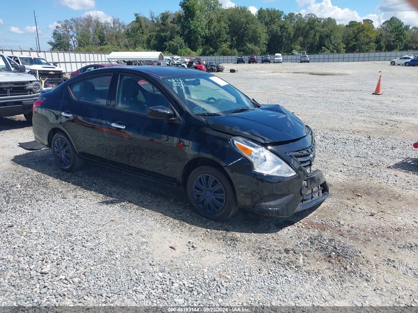2018 Nissan Versa 1.6 SV