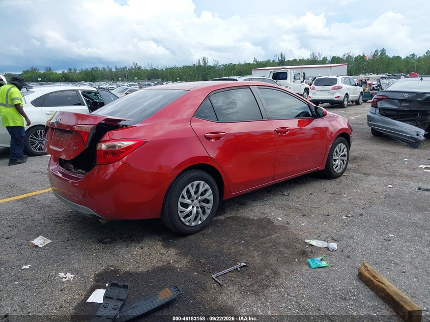 TOYOTA COROLLA - zdjęcie 4