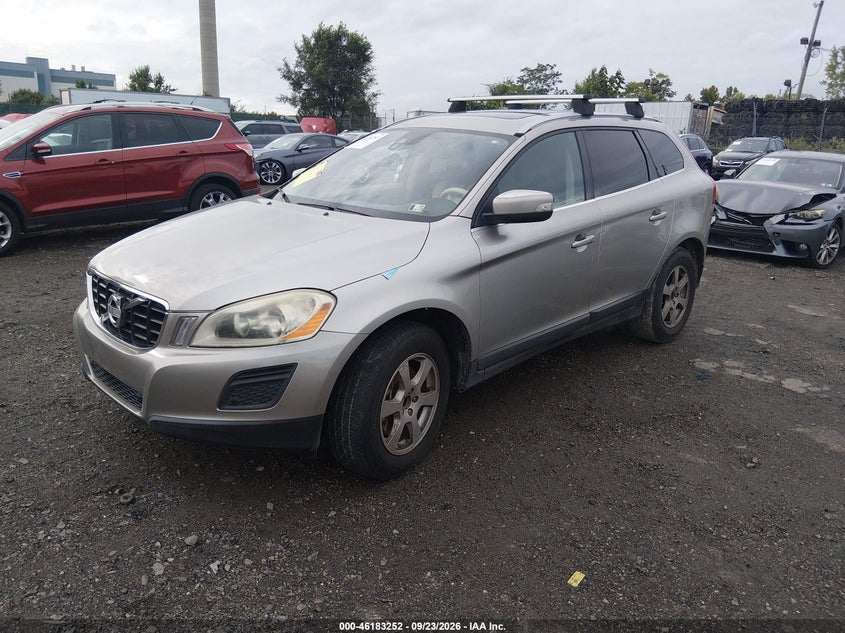 Vin: yv4952dl4b2197896, lot: 46683112, volvo xc60 3.2/3.2 r-design 20112