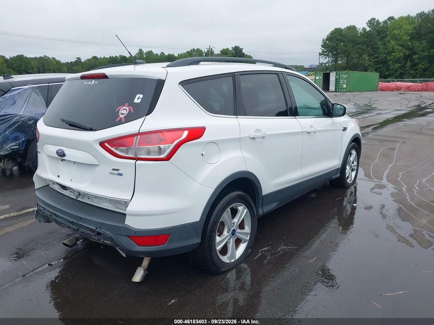 Vin: 1fmcu9gx2fua97272, lot: 46683263, ford escape se 20154