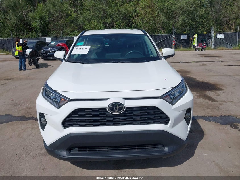 TOYOTA RAV4 - zdjęcie 12