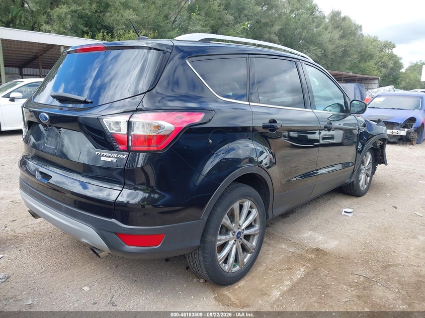 Vin: 1fmcu9j91hue88913, lot: 46683369, ford escape titanium 20174