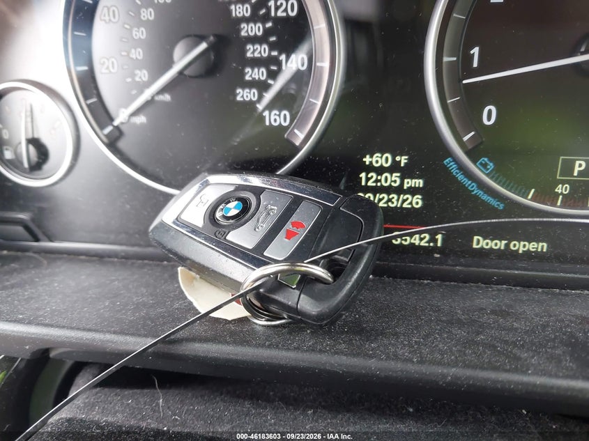 2014 BMW 528I XDRIVE · Фото 11