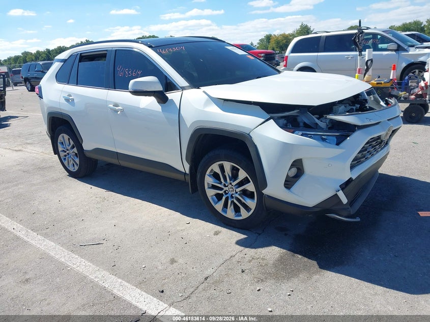 TOYOTA RAV4 - zdjęcie 1