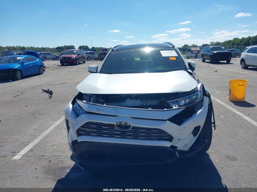 TOYOTA RAV4 - zdjęcie 12